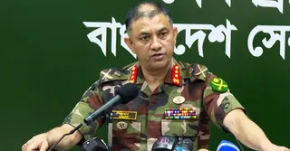 ট্রাইব্যুনালের চার্জশিটে থাকা ২৫ সেনা কর্মকর্তার মধ্যে ১৫ জন হেফাজতে: সেনাবাহিনী